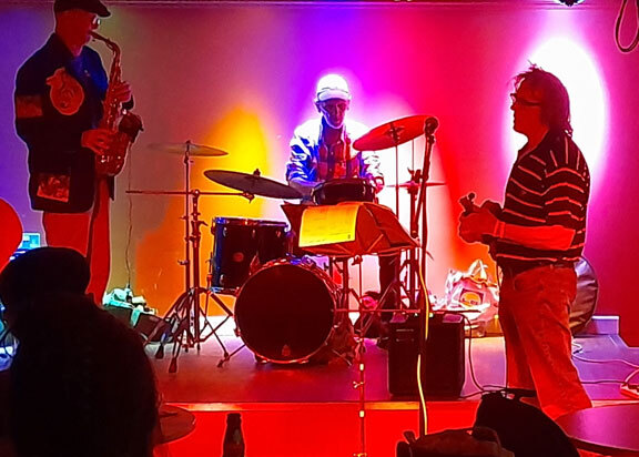 Aug 2025. Levers 2. Hugh Metcalfe,Parny Wallace, Jim LeBaigue